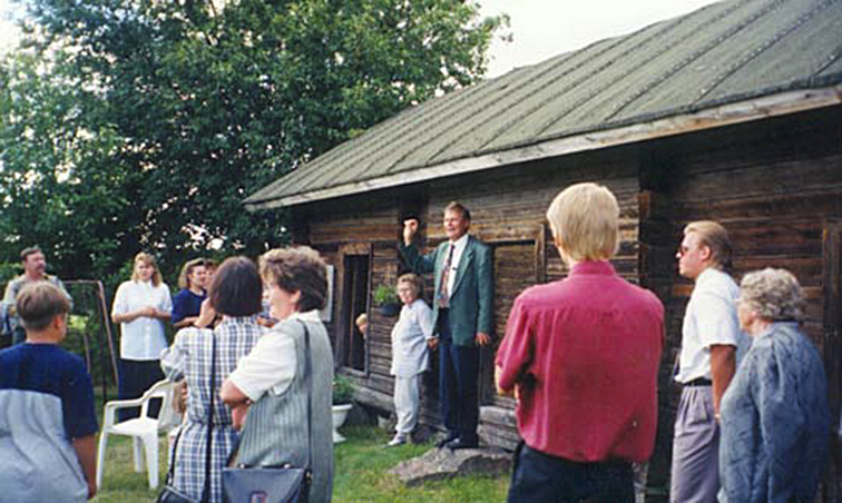 Adam Parjasen syntym&auml;aitta